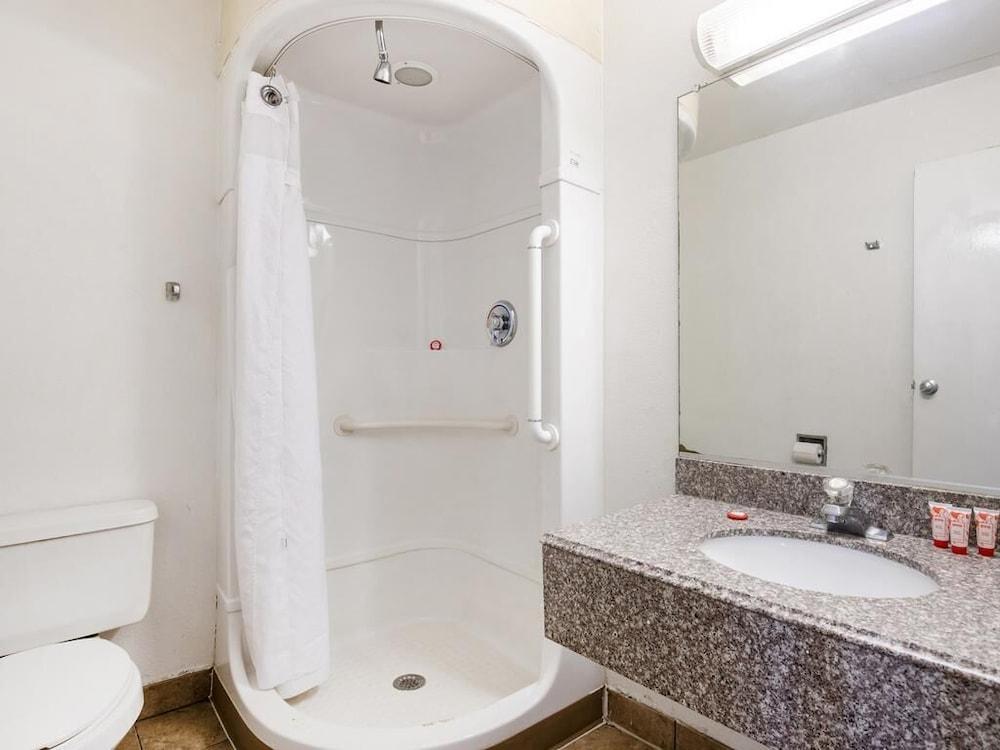 Nights Stay Hotel Тълса Екстериор снимка